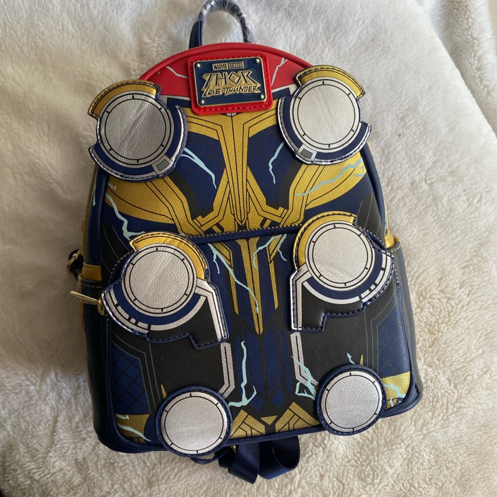 Thor loungefly